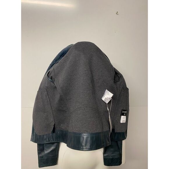 Chanel Motor Jacket in Green Leather - Picture 4 of 6